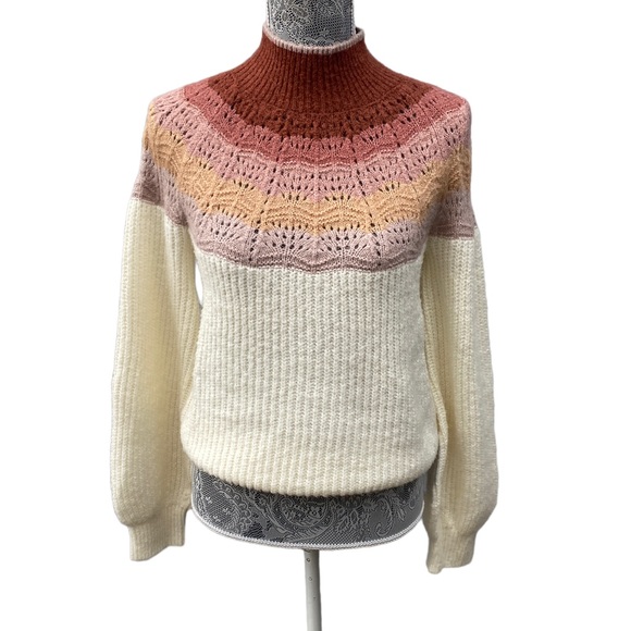 Maurice’s Ombre Mock Turtleneck Pullover Sweater, Maurice’s Sweaters - Picture 4 of 9